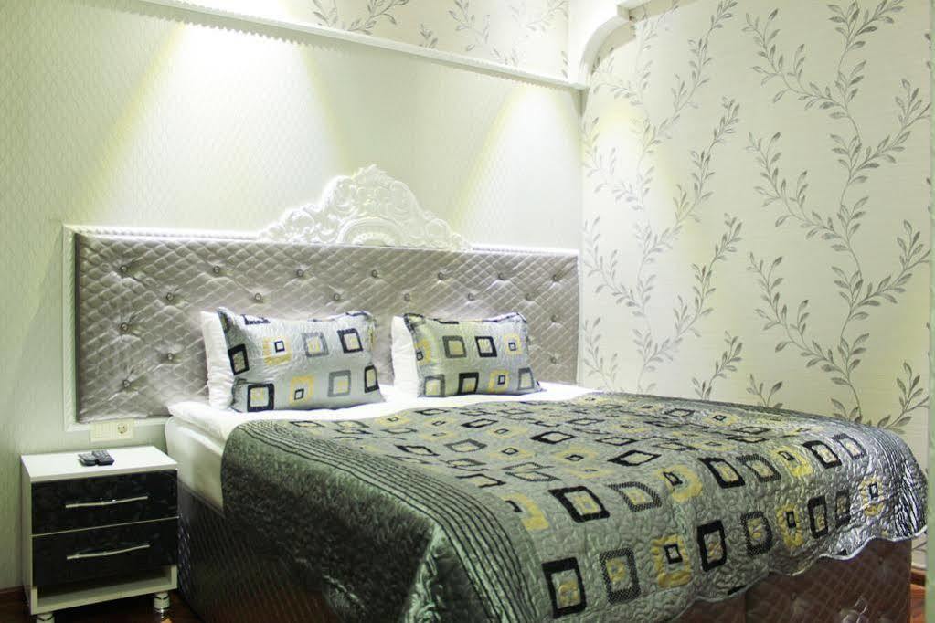 Elegant Boutique Rustaveli Hotel Tbilisi Exterior photo